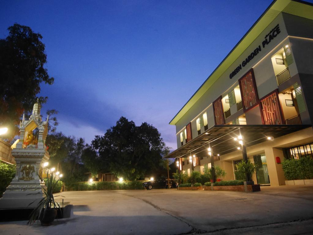 Green Garden Place 우돈타니 외부 사진